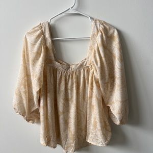 Dress Up blouse NWT